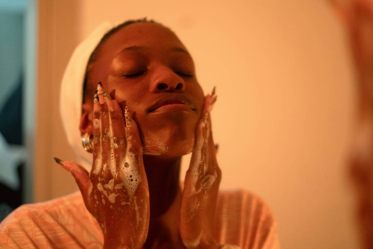 What Is Clean Beauty Botanical Skincare—And Why Your Routine Might Be Missing the Point